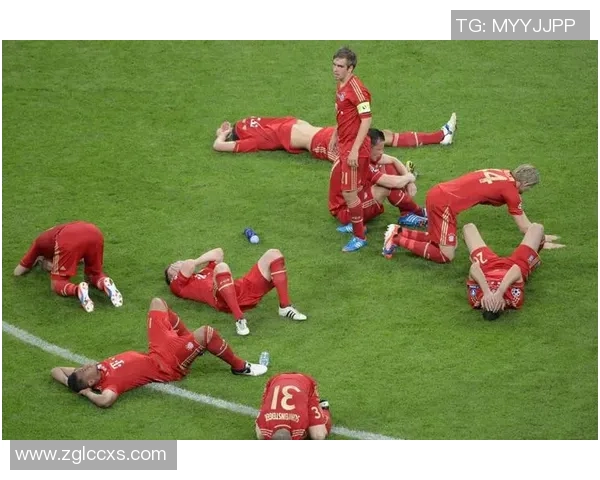 从绿茵场到篮球场探讨足球与篮球的异同与魅力